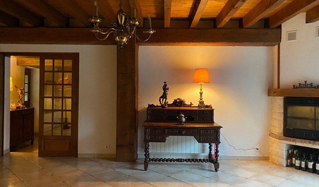 Propriété en Pierre Captivante dans le Limousin – Votre Maison de Rêve Vous Attend !
