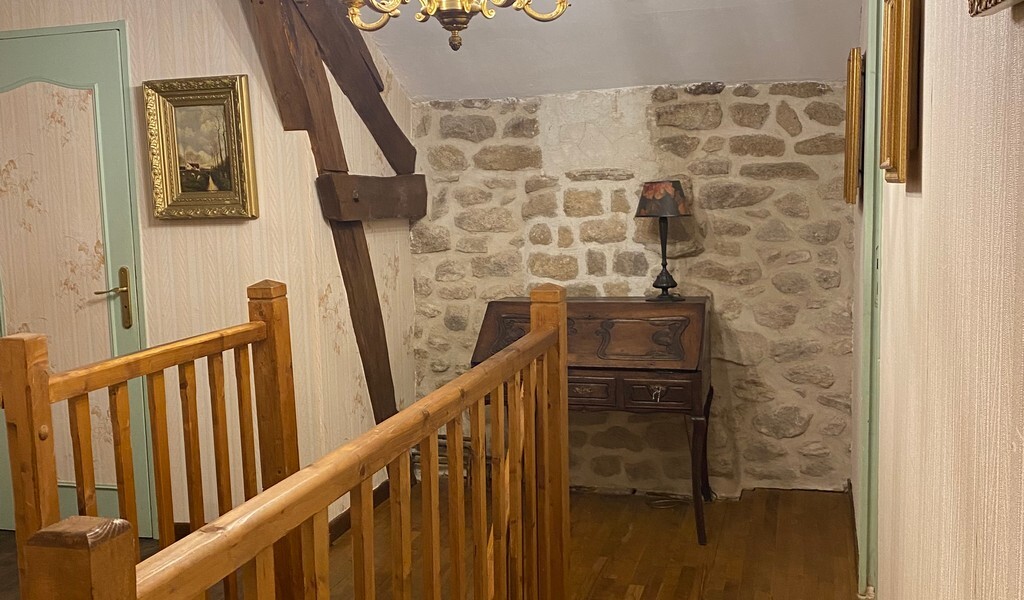 Propriété en Pierre Captivante dans le Limousin – Votre Maison de Rêve Vous Attend !