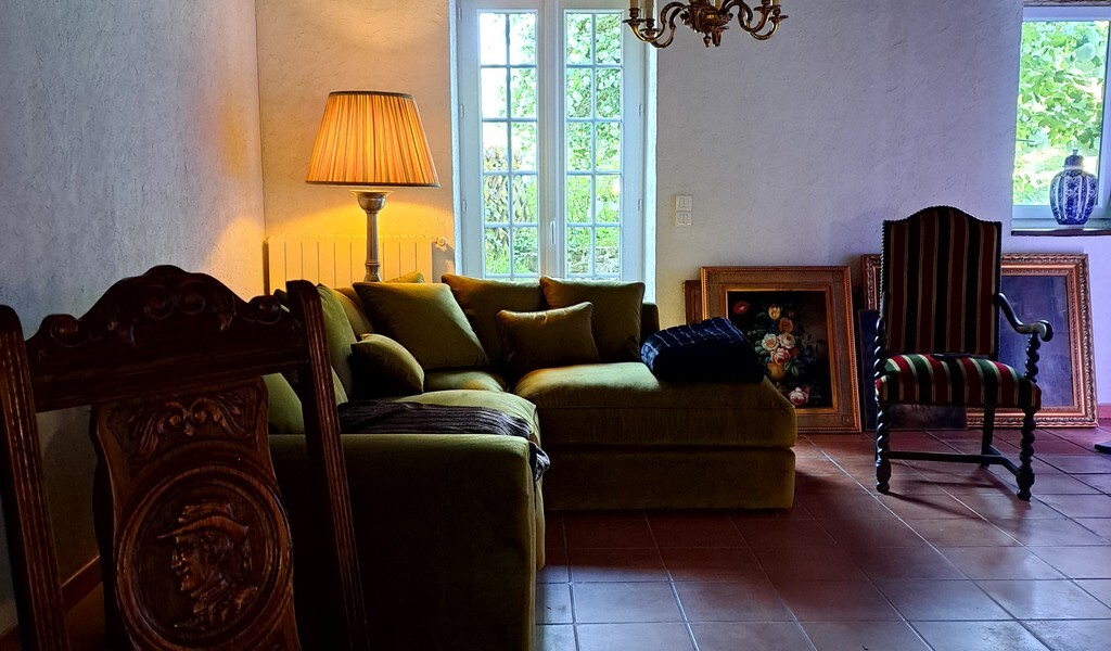 Propriété en Pierre Captivante dans le Limousin – Votre Maison de Rêve Vous Attend !
